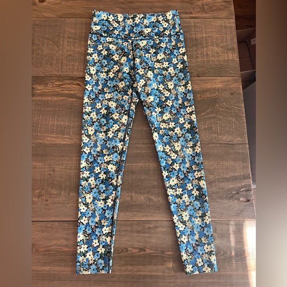 🌼Forever 21 Blue/Yellow Floral Active High Rise Leggings Size Medium EUC🌼 - Picture 5 of 7